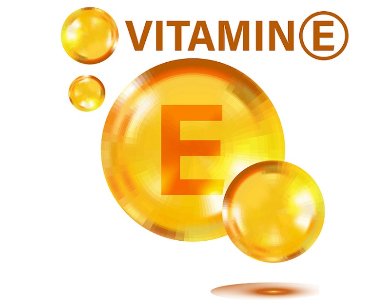 Hạt hướng dương, hạnh nhân, bơ,... là những thực phẩm rất giàu vitamin E.