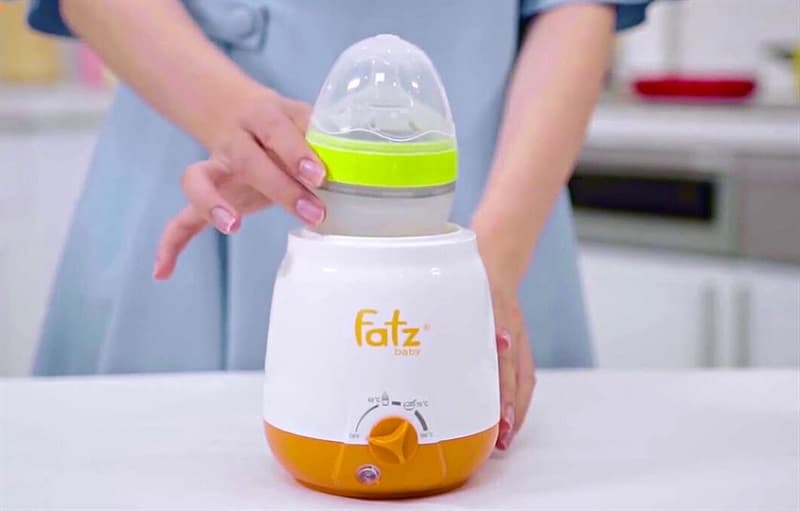 Fatz baby còn có thêm tính năng vắt nước cam