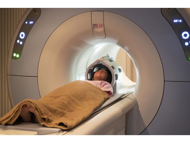 Chụp MRI hỗ trợ chẩn đoán giả phình mạch