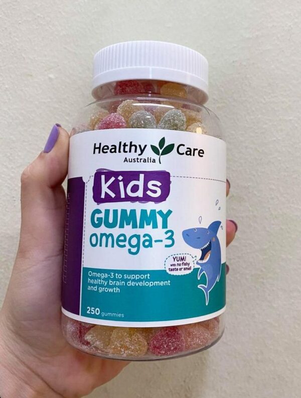 Kẹo dẻo Healthy Care Gummy bổ sung omega 3 cho bé