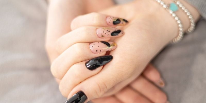 Các kiểu nail giả được phái đẹp hết lòng yêu thích