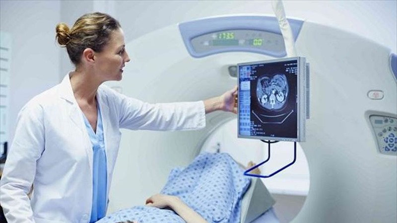 Chụp CT scan bụng chậu để phát hiện sa tử cung