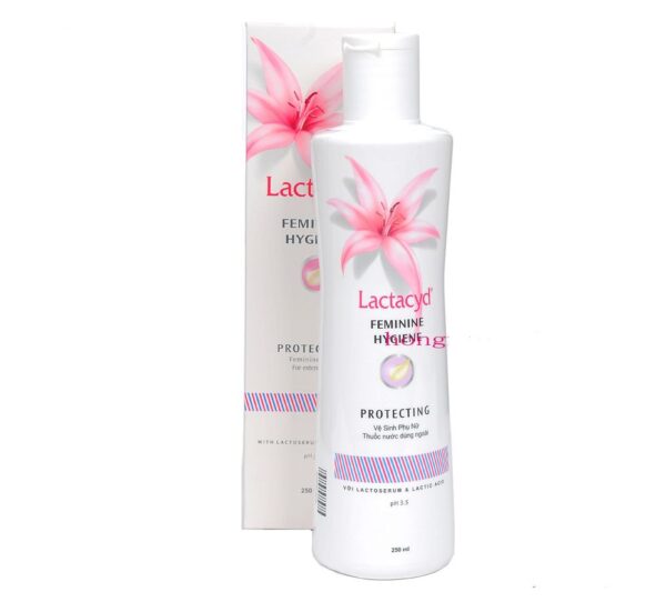 Dung dịch vệ sinh phụ nữ Lactacyd FH dung tích 250ml