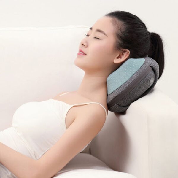 Gối massage nhiệt Xiaomi LF-YK006 dùng pin tiện lợi