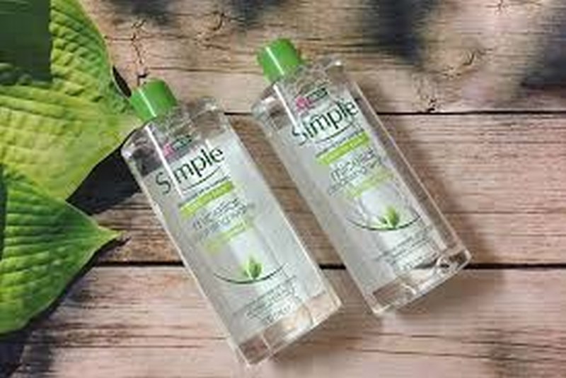 Garnier Micellar Cleansing Water