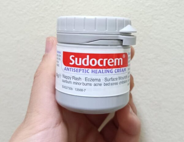 Kem bôi da cho trẻ sơ sinh Sudocrem