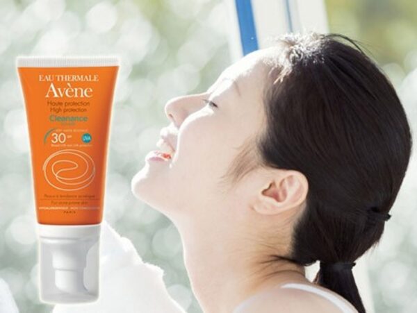 Kem chống nắng Avene cho da nhờn mụn 50ml