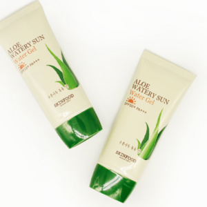 Kem chống nắng Skinfood Aloe Waterproof Sun SPF50+ PA+++