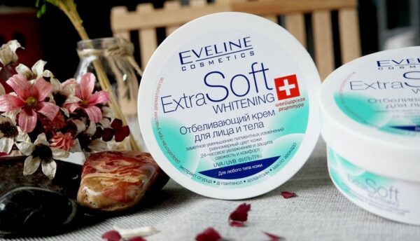 Kem Dưỡng Sáng Da Eveline Extra Soft Dành Cho Mặt Và Toàn Thân