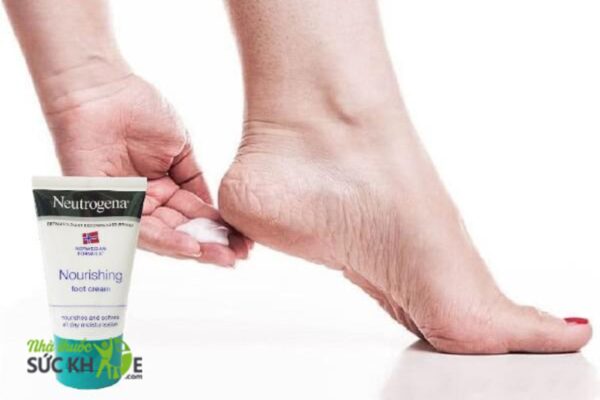 Kem Hỗ Trợ Cải Thiện Nứt Gót Chân Neutrogena Foot cream 56g