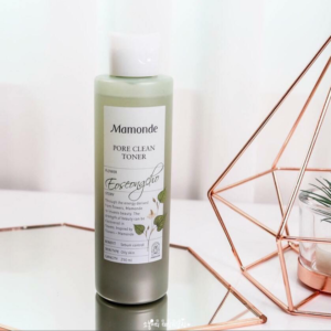 Nước Hoa Hồng Mamonde Pore Clean Toner Chiết Xuất Rau Diếp Cá