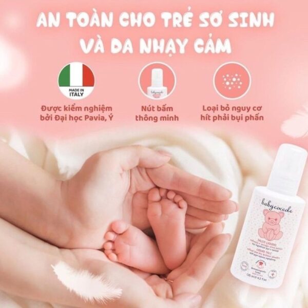 Phấn rôm dạng nước Babycoccole cho bé 0M+