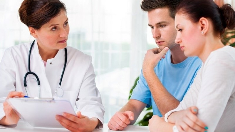 Thăm khám định kỳ để kiểm soát tình trạng bệnh ngăn ngừa nguy cơ xảy ra biến chứng