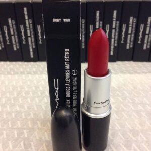 Son Mac Ruby Woo -  sắc đỏ cực chuẩn, lâu phai