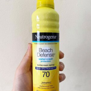 Xịt chống nắng Neutrogena Beach Defense SPF70