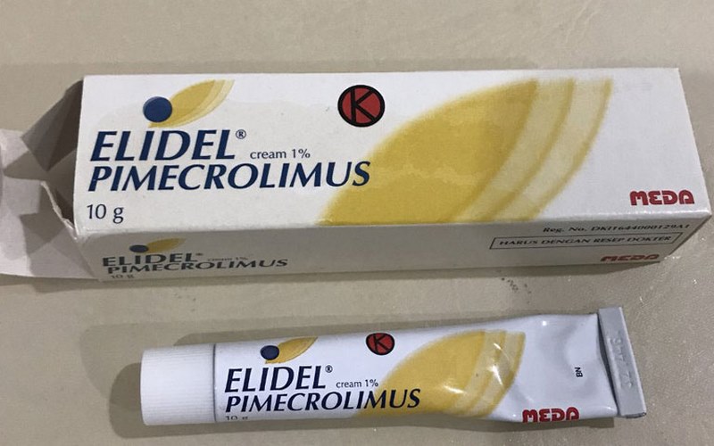 Pimecrolimus thuộc nhóm ức chế calcineurin