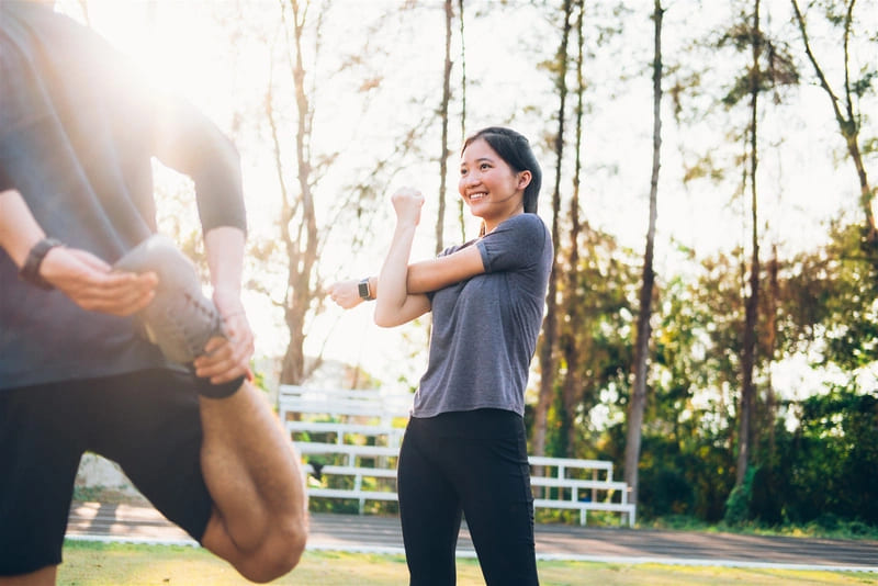 Phải luôn khởi động kỹ càng trước khi chạy