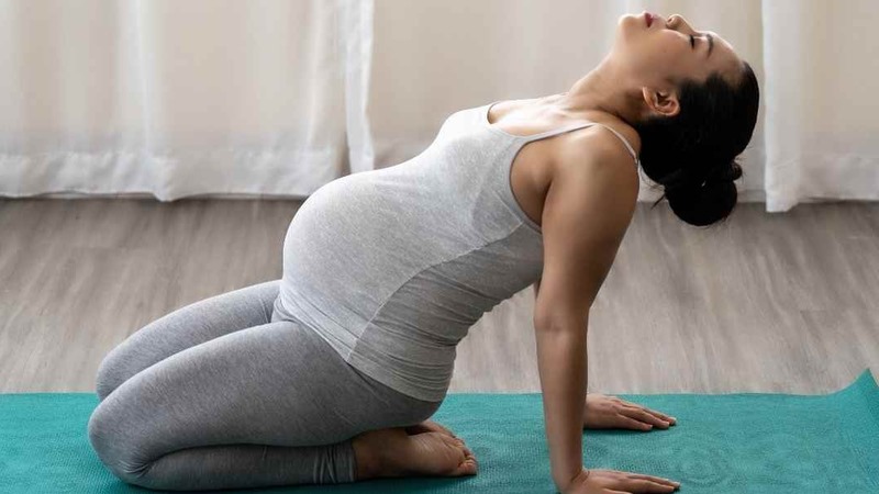 Các bài tập thư giãn như yoga và thiền