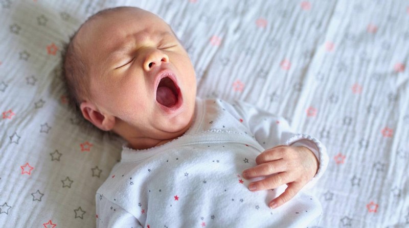 Vàng da sinh lý ở trẻ sơ sinh: Nguyên nhân, cách chăm sóc